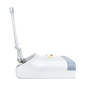 Machine laser fractionnée au CO2 portable 2026 pour l'élimination des vergetures, le raffermissement cutané, le resserrement vaginal et l'élimination des cicatrices d'acné - Product Image 6