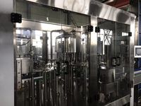 Machine d'embouteillage automatique pour lignes de remplissage de jus d'eau et de boissons Remplisseur de liquide à grande vitesse avec embouteillage polyvalent