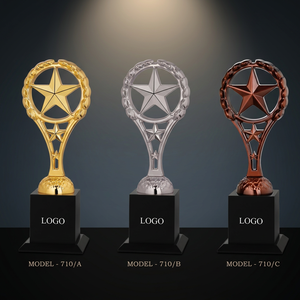 Trophée portable en métal moulé sous pression, gravé, attrayant, pour les compétitions sportives, modèle 710, thème compétitif, POOJA GIFT CORPORATION - Product Image 1