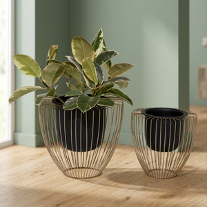 Juego de dos macetas al por mayor de latón AK con maceta negra y soporte de alambre dorado para decoración de plantación de interiores - Product Image 1