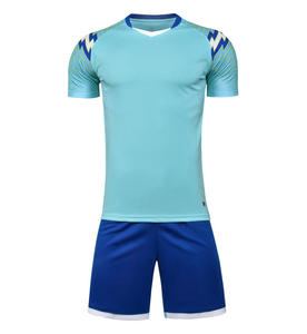 Maillots de football pour hommes adultes en gros – Tenues de sport respirantes, à séchage rapide et écologiques – Ensemble complet pour l'<span class=keywords><strong>entraînement</strong></span> de football - Product Image 1