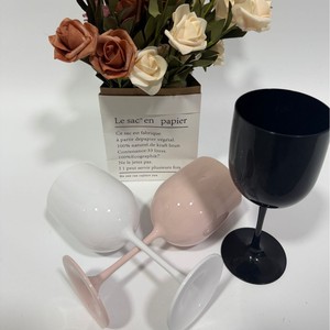 แก้วไวน์พลาสติก PS สีแดง สำหรับอีคอมเมิร์ซข้ามพรมแดน รุ่น CX Classic พร้อมพิมพ์โลโก้ เป็นมิตรต่อสิ่งแวดล้อมและยั่งยืน - Product Image 2