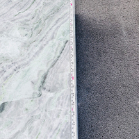 Ensemble de tables basses gigognes en quartzite Green Galaxy et onyx blanc, table centrale géométrique en pierre naturelle