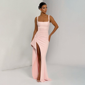 Robe de soirée longue pour femme, col halter, dos nu, fente haute, taille naturelle, confortable et élégante - Product Image 1