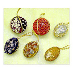 Motifs assortis faits à la main à des fins décoratives et broderie Zari de formes avec des ornements suspendus d'arbre de Noël en perles - Product Image 5