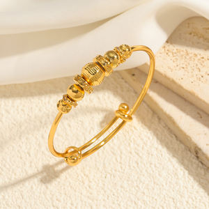 Bracciali Eleganti e Alla Moda in Oro 18K Placcato di Alta Qualità, Disponibili in Vari Design, Realizzati Artigianalmente per Donne - Product Image 6