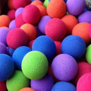 Expédition immédiate : balles en mousse PU colorées de 45 mm, balles en éponge douces pour tours de magie, accessoires et jouets pour enfants, logo personnalisé en stock - Product Image 1
