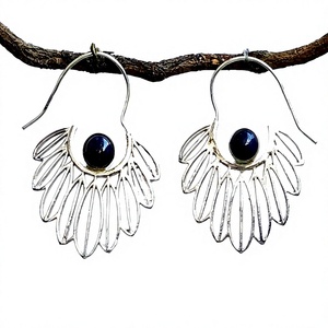 Última Moda Bohemia: Pendientes de Aro de Latón Plateado con Diseño de Hoja de Lapislázuli y Engaste de Bisel para Mujer, Ideales para Aniversario - Product Image 2