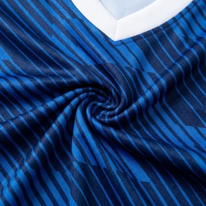 Maglia da Calcio Personalizzata per Uomo, 100% Poliestere, Collo a V, Traspirante, Asciugatura Rapida, Produzione OEM Veloce - Product Image 3