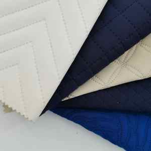 Tela de Forro Impermeable de Alta Calidad MQ, Diseño de Ondas en Color <span class=keywords><strong>Beige</strong></span>, <span class=keywords><strong>Acolchado</strong></span> Ultrasónico sin Costuras, para Ropa de Exterior - Product Image 2