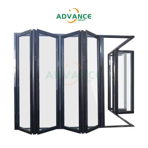 <span class=keywords><strong>Puerta</strong></span> Plegable Corredera <span class=keywords><strong>en</strong></span> <span class=keywords><strong>Forma</strong></span> <span class=keywords><strong>de</strong></span> L, Diseño Impermeable, Puertas Plegables Modernas <span class=keywords><strong>de</strong></span> Aluminio y Vidrio para Hogar, Oficina y Espacios Comerciales - Product Image 2