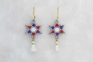 Boucles d'oreilles pendantes classiques et minimalistes à motif étoile hexagonale, tissées à la main en Miyuki, disponibles en plusieurs couleurs, personnalisables - Product Image 6