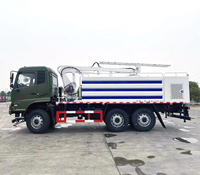 Camion de nettoyage de panneaux solaires 6x6 pour fabricants, véhicule mobile de nettoyage de panneaux photovoltaïques pour traversée de routes