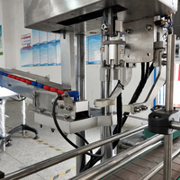LIENM Machine automatique à visser les bouchons pour animaux domestiques Machine à sceller les bouchons de bouteilles d'eau Machine automatique à boucher les bouteilles en plastique