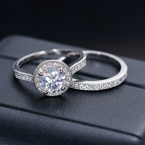 Ensemble de bagues classiques en zircon rond pour femmes, bijoux élégants pour mariage et fiançailles - Product Image 3