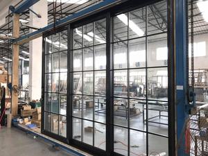 דלת הזזה חסינת אש עם סורגים וזכוכית כפולה, מבנה אלומיניום, בעלת תקן ISO9001 - Product Image 3