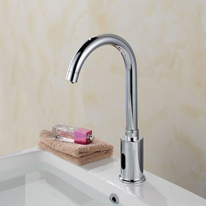 Grifo de lavabo moderno de un solo orificio con sensor sin contacto, núcleo de válvula de latón, giratorio 360 grados para lavarse la cara y la boca - Product Image 2