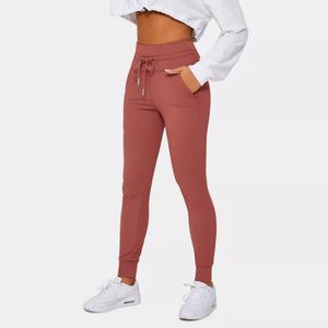 Jogging pour femmes de haute qualité avec logo personnalisé, nouveau style, entraînement, cordon de serrage, poche latérale, jogging uni de longueur totale pour femmes, pantalon - Product Image 2