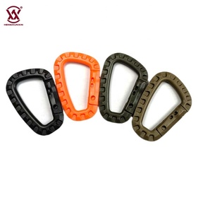 Suministro de Fábrica Ganchos de Mosquetón de Plástico Tácticos Mosquetones de Plástico Negros Clip de Plástico Mosquetón a Presión - Product Image 1