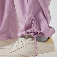 Pantalon de jogging léger pour studio de danse avec cordon de serrage à la taille, poches cargo latérales froncées, idéal pour la course et le fitness