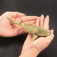 Ornements en laiton de requin Décoration de voiture Cadeau Statue de requin Artisanat