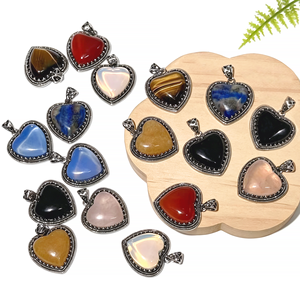 Ciondolo a Cuore con Castone in Pietra Naturale, Quarzo Rosa, Cristalli Curativi per Creazione di Gioielli - Product Image 4