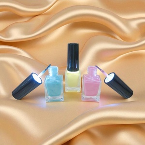 Plastic Nail Polish Caps with LED Light for <b>Bottles</b> - Product Image 6