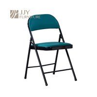 Chaises pliantes empilables noires JJY-ZDY-D008 avec structure en acier carbone pour les sièges d'événements