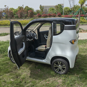 Yunlong J4 Mini Sedán Eléctrico de Baja Velocidad, Vehículo de Nueva Energía, Mini Coche Eléctrico, Microcoche, EEC COC Europa L6e - Product Image 5