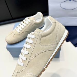 Nouvelles chaussures de sport de luxe 2025 pour hommes et femmes, style décontracté, pour étudiants, jeunes, activités de plein air, tennis, badminton - Product Image 4