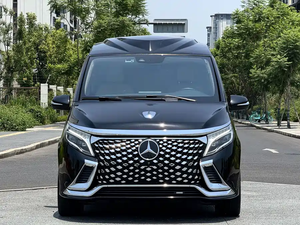<span class=keywords><strong>Mercedes</strong></span> <span class=keywords><strong>Benz</strong></span> V260L Turbo <span class=keywords><strong>2022</strong></span> Usado, Volante a la Izquierda, Automático, Distancia Entre Ejes Larga, 7 Plazas, Monovolumen de Lujo para Negocios - Product Image 2