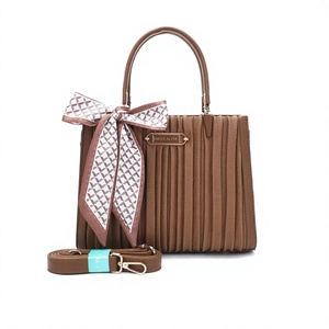 <span class=keywords><strong>Sac</strong></span> à bandoulière de luxe en cuir PU pour femme, <span class=keywords><strong>sac</strong></span> structuré de style créateur, prêt à être expédié pour les marchés du Moyen-Orient, d'Afrique et d'Inde - Product Image 1