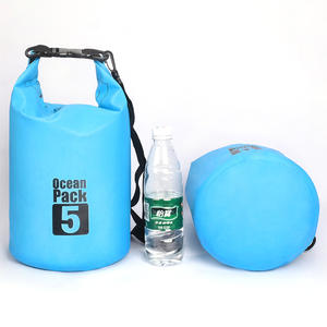 Venta de liquidación de moda impermeable cubo mochila al aire libre natación y rafting bolsa de almacenamiento conjunto malla funda de teléfono móvil - Product Image 4