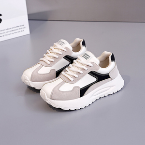 Chaussures de sport respirantes pour femmes en gros, chaussures de course durables pour jeunes, chaussures décontractées classiques de haute qualité, couleurs classiques - Product Image 1