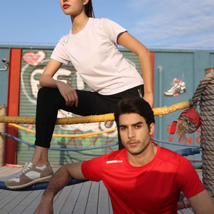 เสื้อยืดแขนสั้นคอกลมสำหรับวิ่งตอนกลางคืนเรืองแสง - Product Image 4