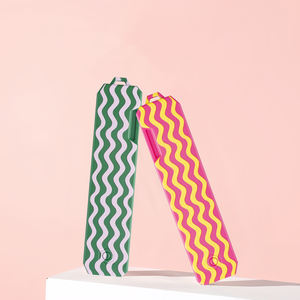 Beauty Hair New Color 2 en 1 Peine de estilismo Diente ancho de plástico Fácil de llevar Peine de bolsillo portátil plegable - Product Image 6