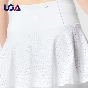 Оптовая продажа, полиэфирные дышащие Плиссированные Теннисные Шорты, Женские однотонные белые антибликовые теннисные юбки - Product Image 2