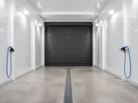 Maison conteneur préfabriquée modulaire en panneaux d'acier à assembler, emballage plat, 60 pieds, volet roulant, garantie 5 ans, service automobile