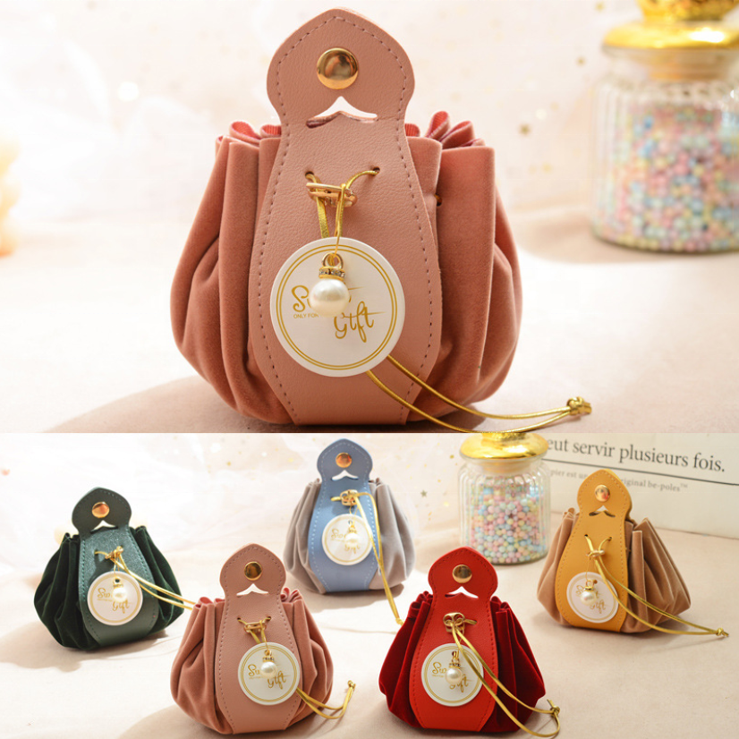 2022, саудовская распродажа, свадебный мешок для конфет из искусственной кожи, бархатный мешочек на шнурке, Креативные Свадебные сувениры, упаковочная коробка, Подарочный пакет для гостей