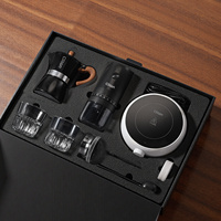 Ensemble cafetière électrique : Moka, moulin à café, plaque chauffante, distributeur, filtres, tasses – Kit cadeau pour la préparation d'espresso à domicile – Noir et blanc