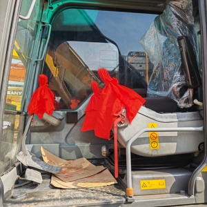 Nueva Excavadora Volvo EC240 en Venta, con Amortiguación, Cabina Espaciosa, Alta Eficiencia y Bajo Consumo de Combustible - Product Image 6