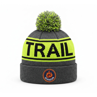 Bonnet d'hiver unisexe en tricot avec logo personnalisé, patch brodé, motif tissé personnalisé, bonnet de sport avec pompon, fabricant de bonnets de ski