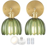 Applique murale moderne en verre floral doré applique de chevet de style nordique minimaliste avec miroir LED RGB corps en fer pour le salon