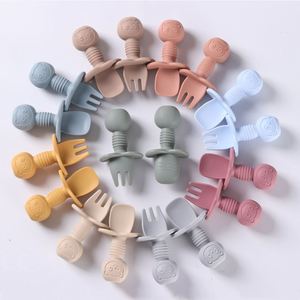 Ensemble cuillère et fourchette d'apprentissage pour bébé en silicone à manche court – Idéal pour l'initiation à la diversification alimentaire (riz, céréales) - Product Image 4