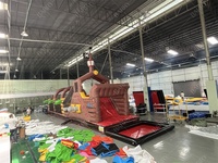 Maison de rebond bon marché commerciale extérieure grand parcours d'obstacles gonflable thème de pirate gonflable obstacles de course gonflables avec piscine