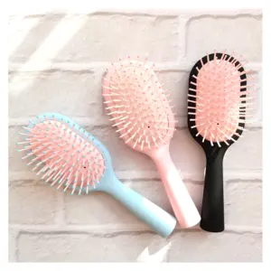 Médio logotipo personalizado Massagem com dentes macios Detangling alça longa Hairbrush Paddle Brush para meninas