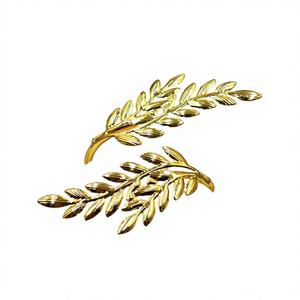 Anneaux <span class=keywords><strong>de</strong></span> serviette <span class=keywords><strong>de</strong></span> table créatifs en forme <span class=keywords><strong>d</strong></span>'<span class=keywords><strong>épi</strong></span> <span class=keywords><strong>de</strong></span> <span class=keywords><strong>blé</strong></span> en fer doré et argenté pour <span class=keywords><strong>d</strong></span>écoration <span class=keywords><strong>de</strong></span> mariage en vente - Product Image 1