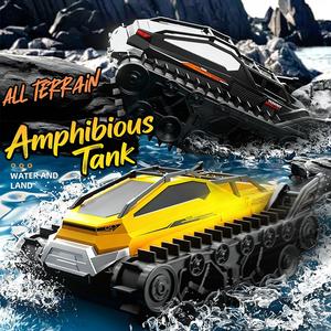 Véhicule RC amphibie 2,4 GHz tout-terrain avec commande de vitesse entièrement proportionnelle, conception à chenilles étanche pour la terre <span class=keywords><strong>et</strong></span> l'eau - Product Image 2