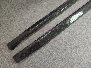 Utilisé pour la <span class=keywords><strong>Porsche</strong></span> 2019-2020 Carrera 4S coupé 0C style pièces de voiture kit de carrosserie jupe latérale en fibre de carbone forgé - Product Image 3