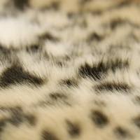 Plaid en fausse fourrure imprimé léopard de luxe 550 g/m² – Couverture chaude en fausse fourrure de vison à poils courts, douce au toucher, pour la décoration du salon